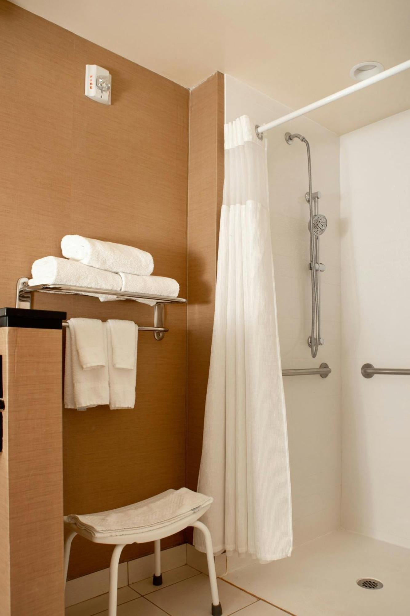 Fairfield Inn & Suites By Marriott Fayetteville North Buitenkant foto