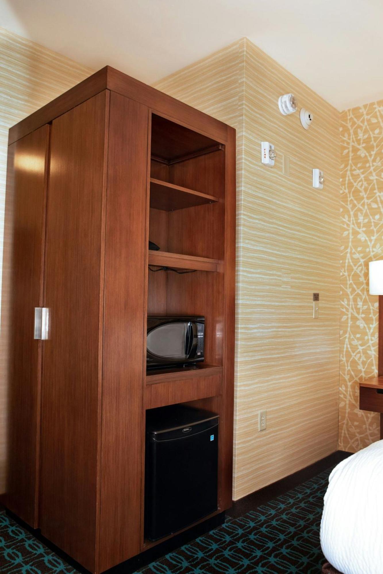 Fairfield Inn & Suites By Marriott Fayetteville North Buitenkant foto