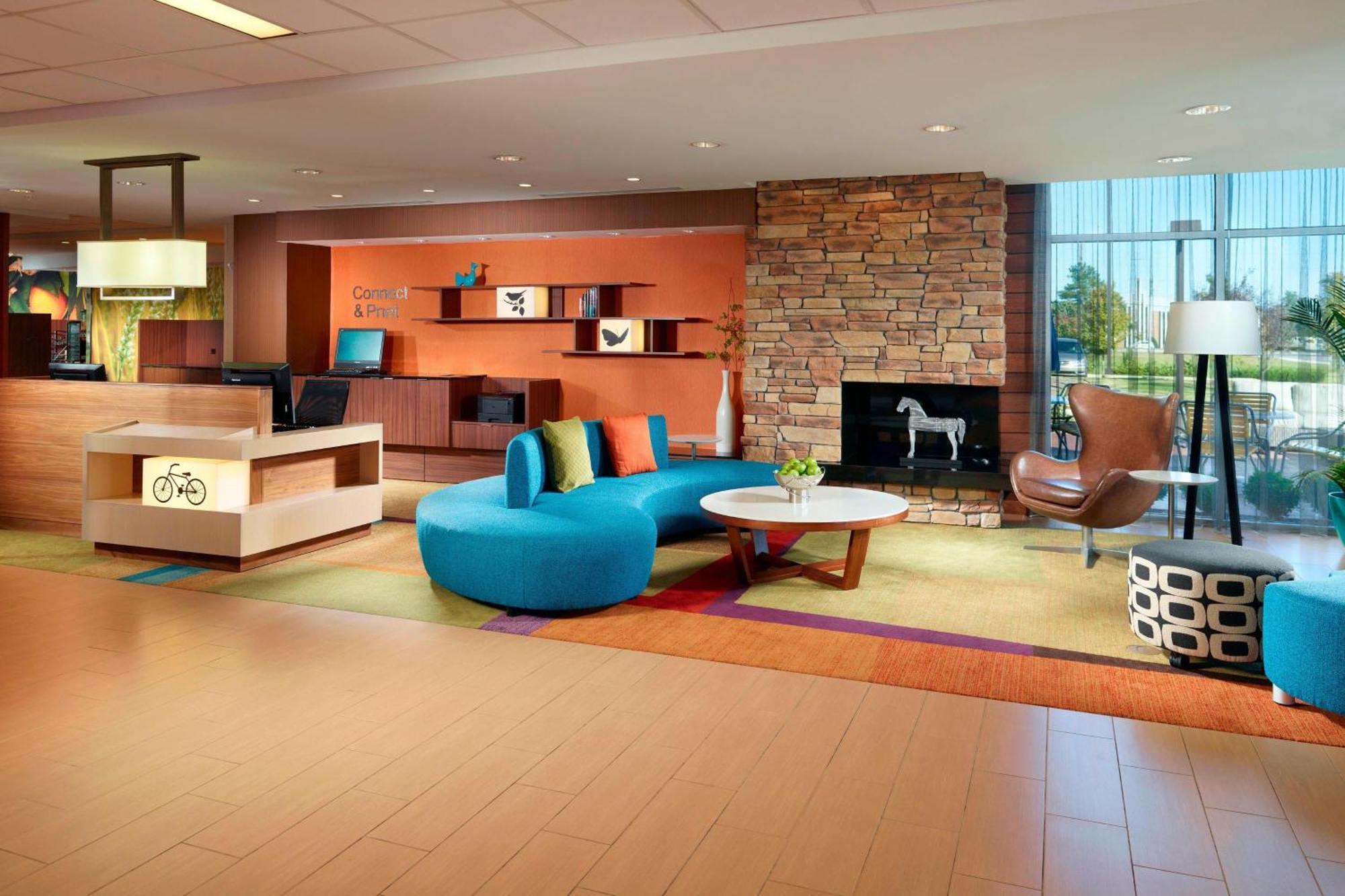 Fairfield Inn & Suites By Marriott Fayetteville North Buitenkant foto