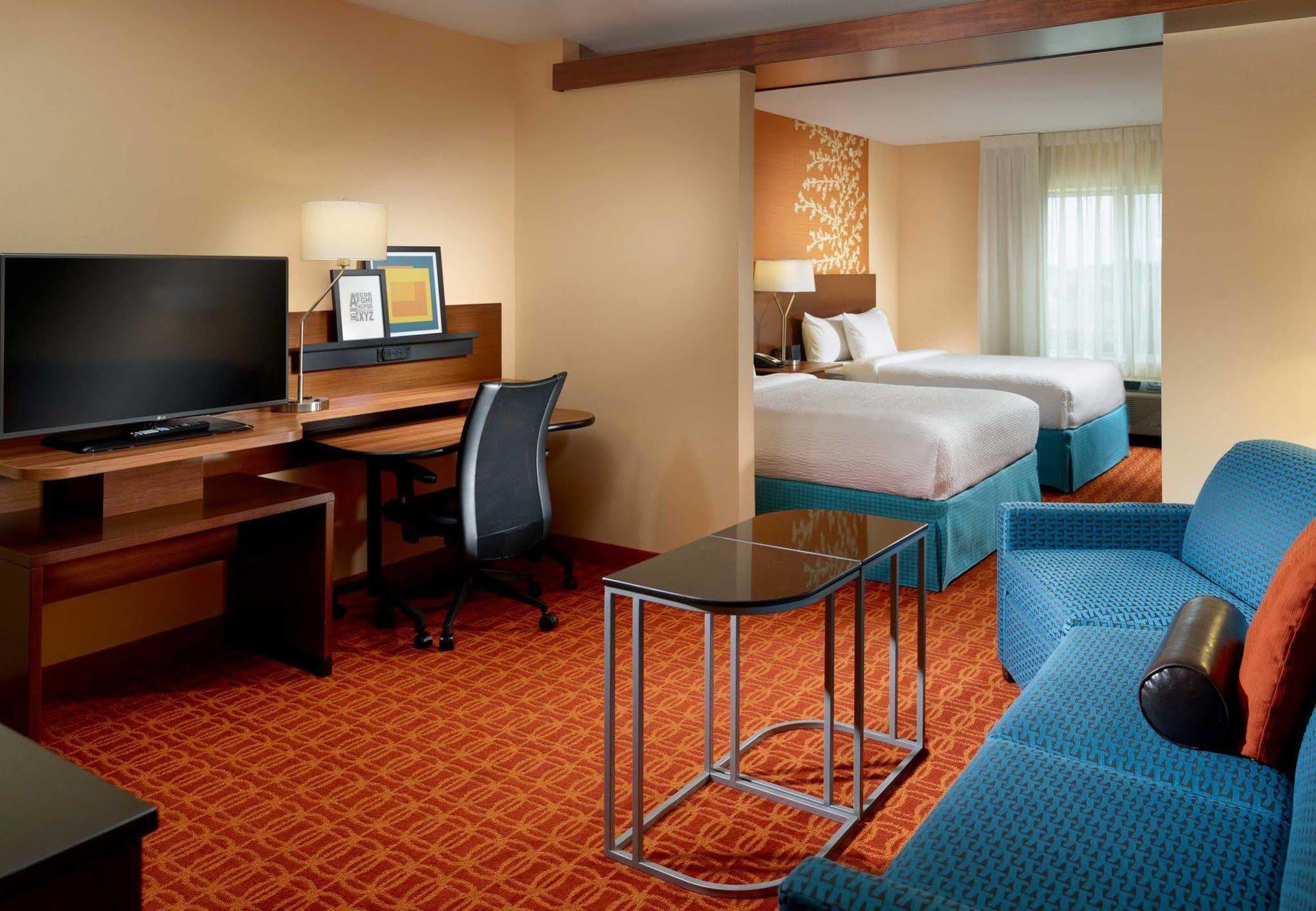 Fairfield Inn & Suites By Marriott Fayetteville North Buitenkant foto
