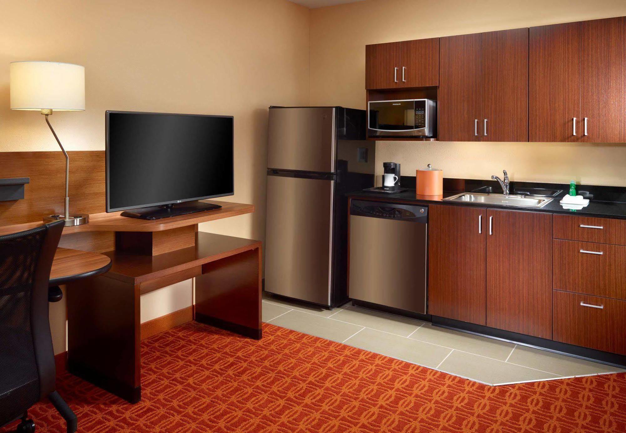 Fairfield Inn & Suites By Marriott Fayetteville North Buitenkant foto