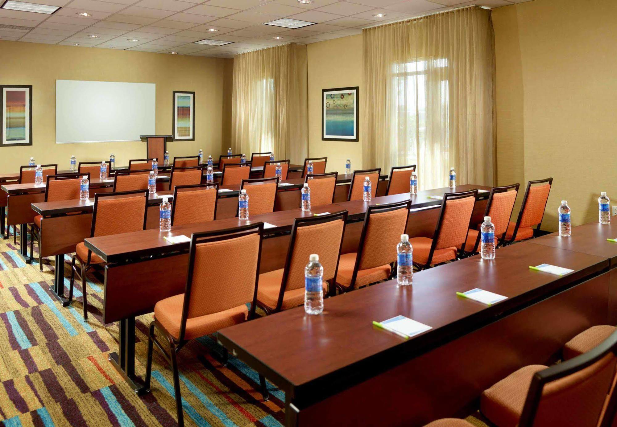 Fairfield Inn & Suites By Marriott Fayetteville North Buitenkant foto